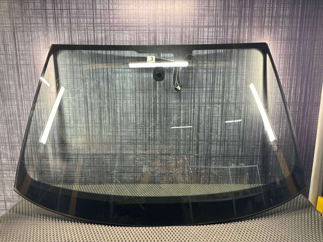 Стекло лобовое, 9840 рублей, Красноярск