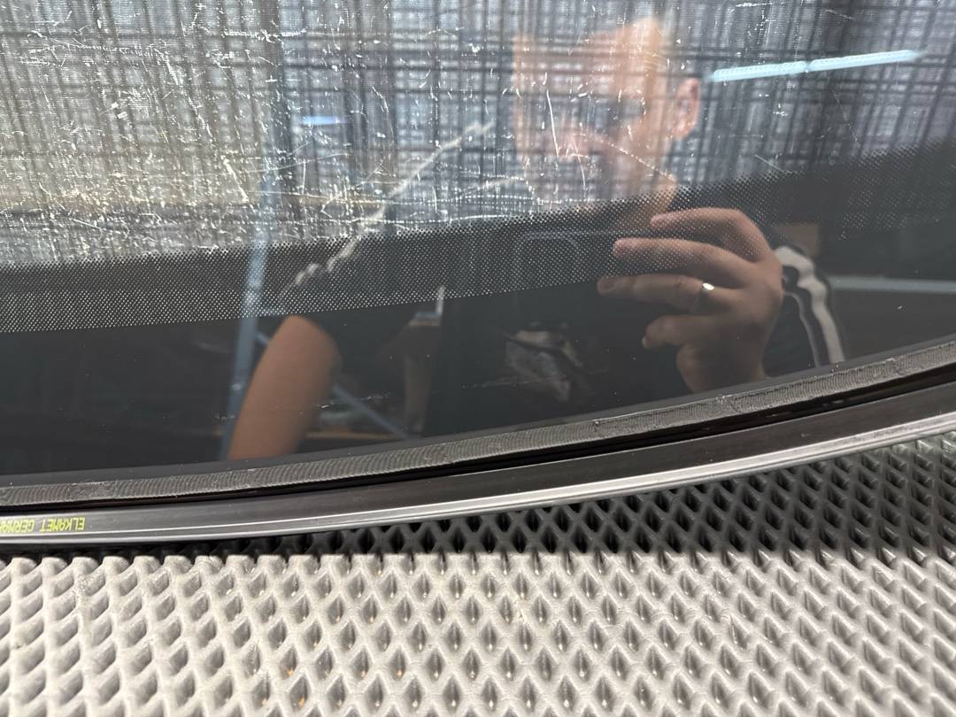 Стекло лобовое, 9840 рублей, Красноярск