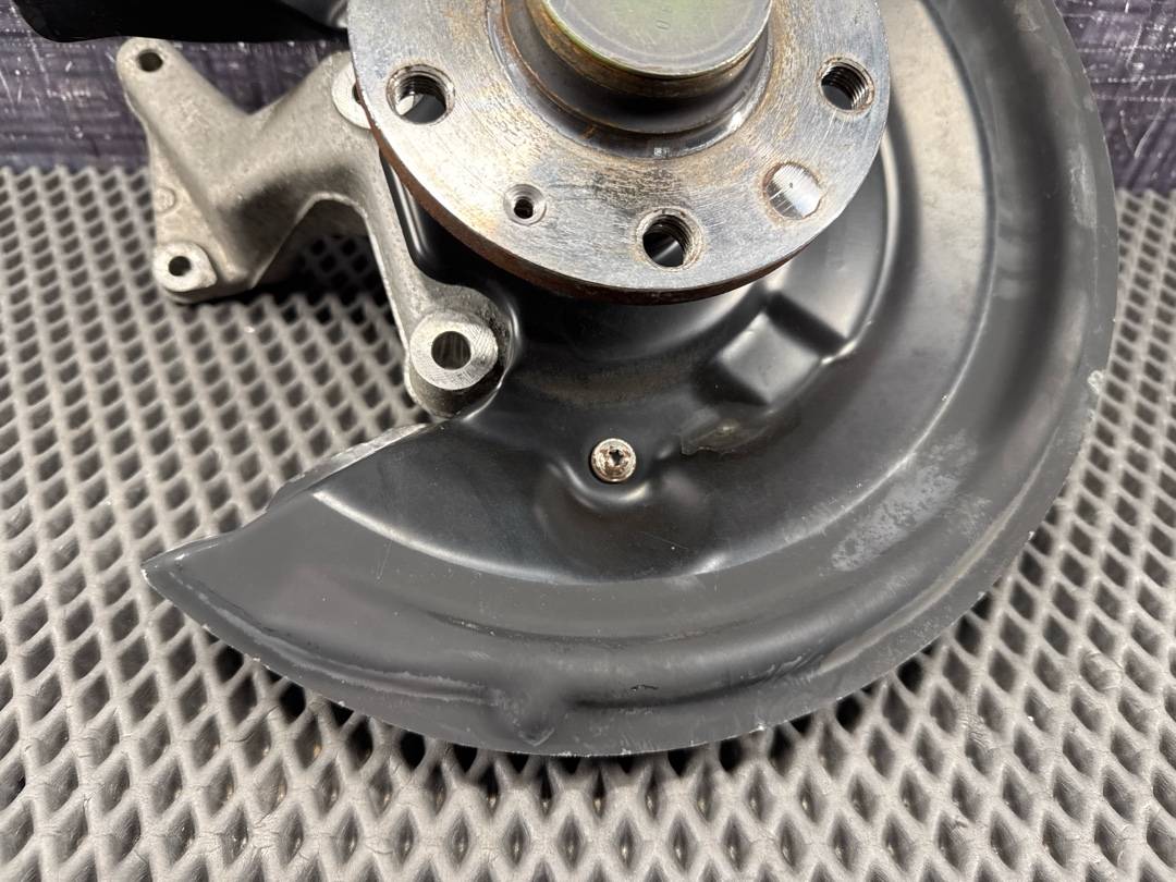 Поворотный кулак, 3430 рублей, Красноярск