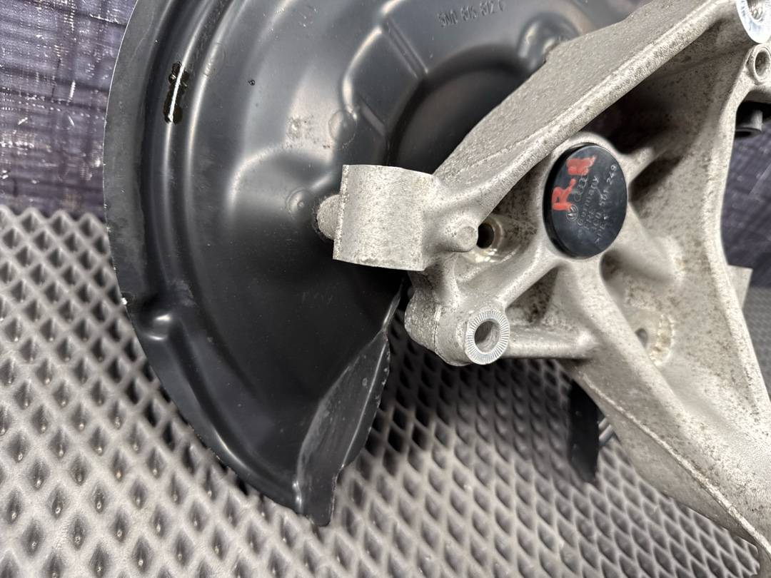 Поворотный кулак, 3430 рублей, Красноярск