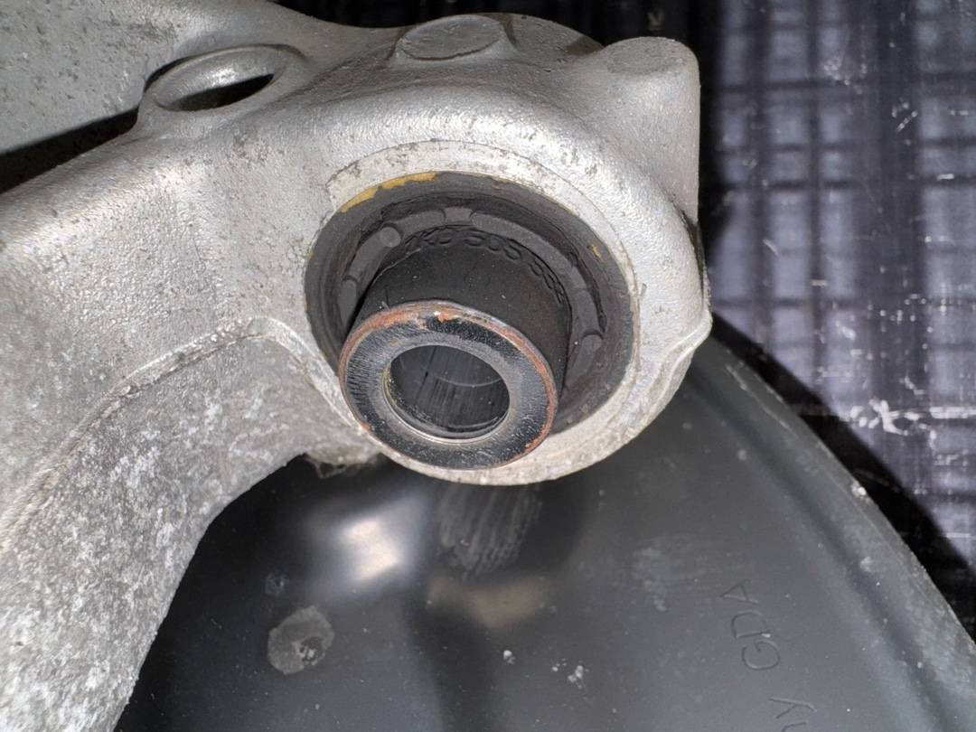 Поворотный кулак, 3430 рублей, Красноярск