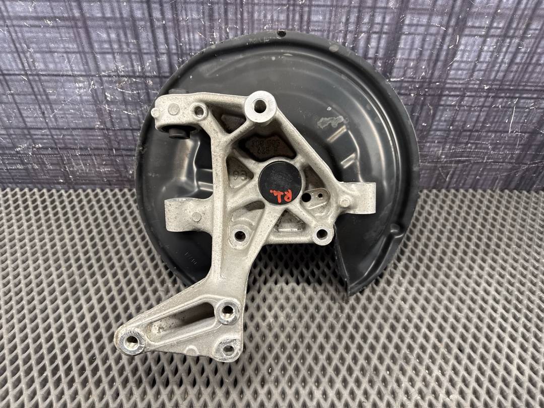 Поворотный кулак, 3430 рублей, Красноярск