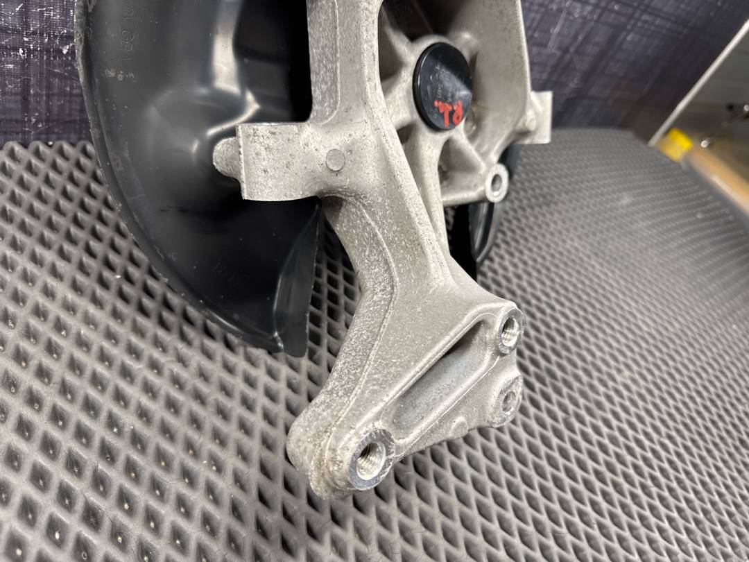 Поворотный кулак, 3430 рублей, Красноярск