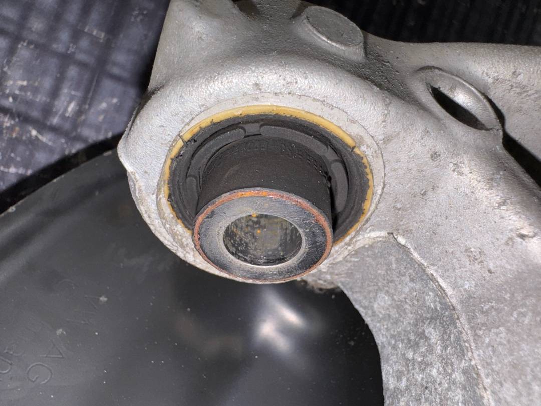 Поворотный кулак, 3430 рублей, Красноярск