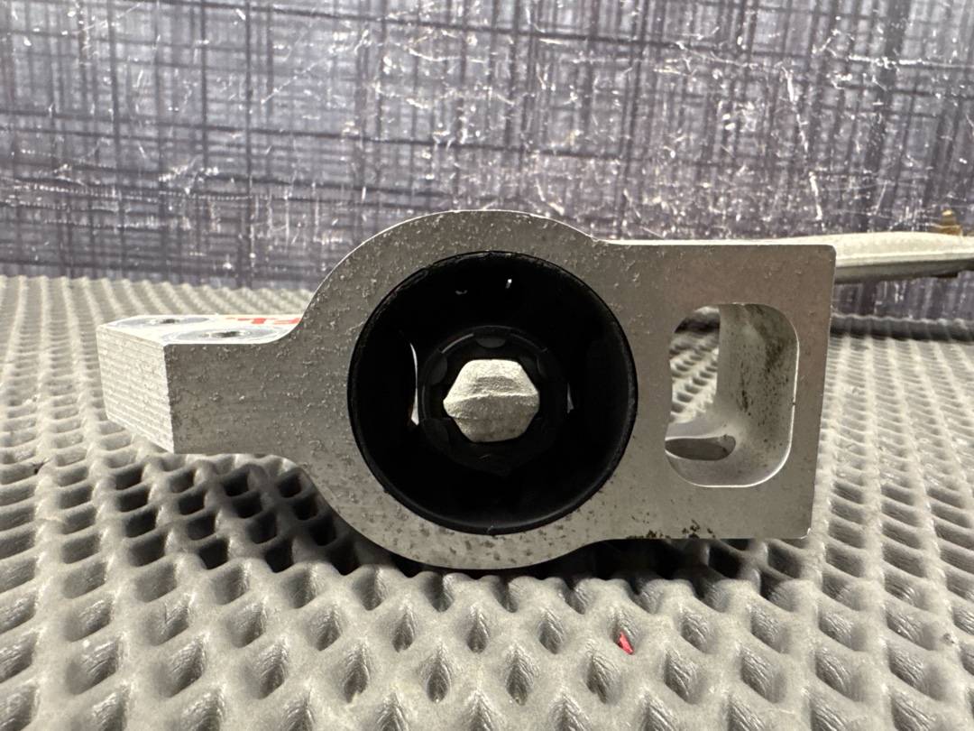 Рычаг подвески, 6420 рублей, Красноярск