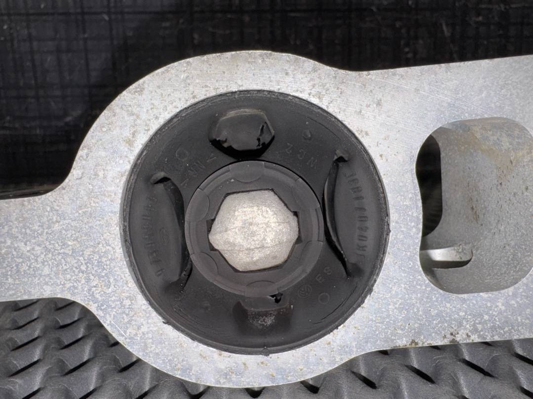 Рычаг подвески, 6420 рублей, Красноярск