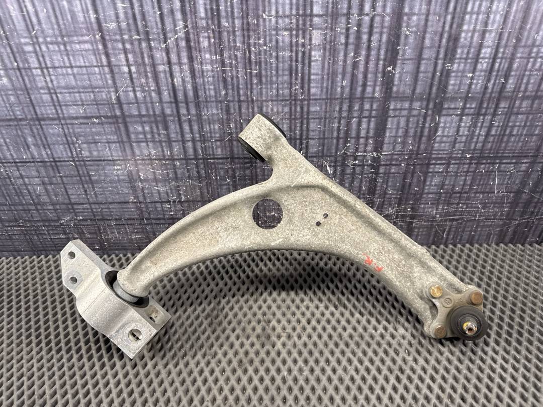 Рычаг подвески, 6420 рублей, Красноярск