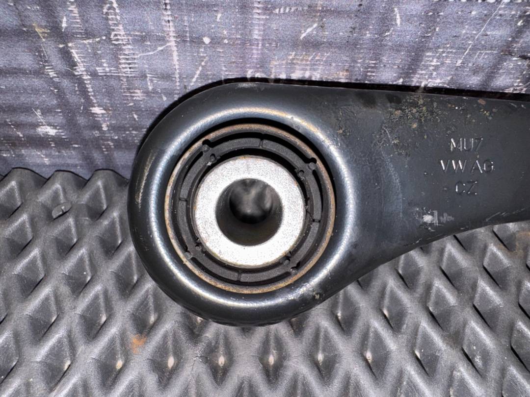 Рычаг подвески, 1520 рублей, Красноярск