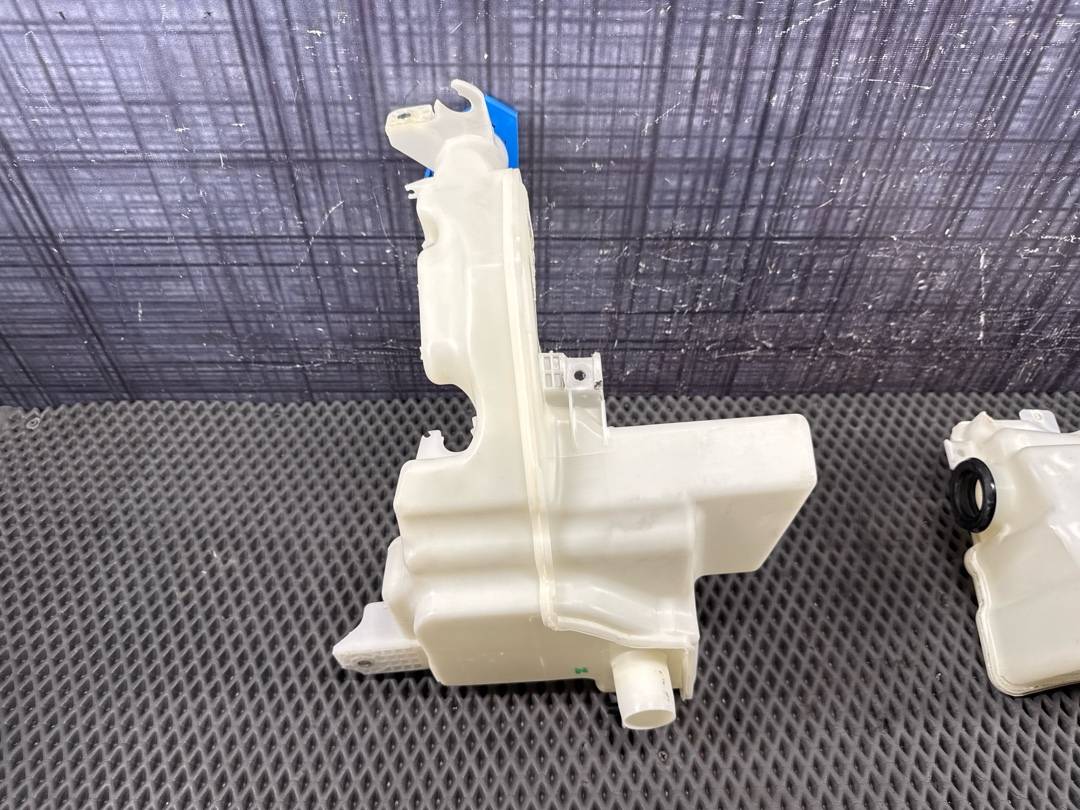 Бачок омывателя, 3370 рублей, Красноярск