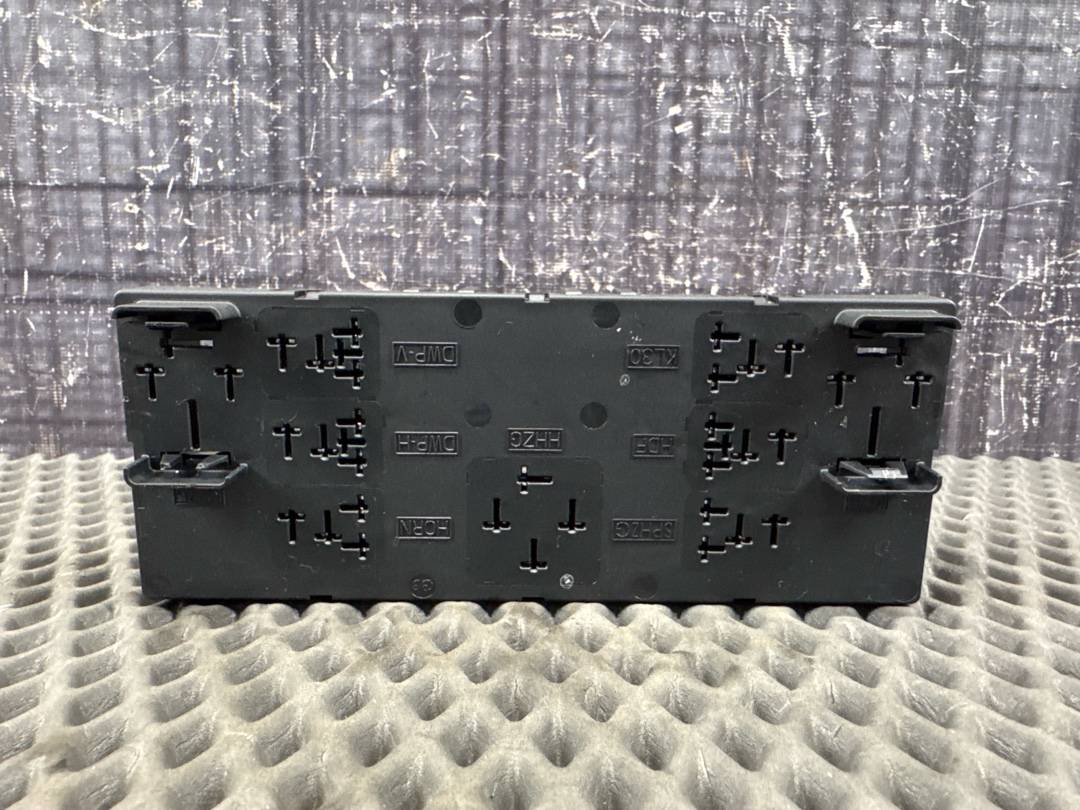 Блок управления бортовой сети, 3210 рублей, Красноярск