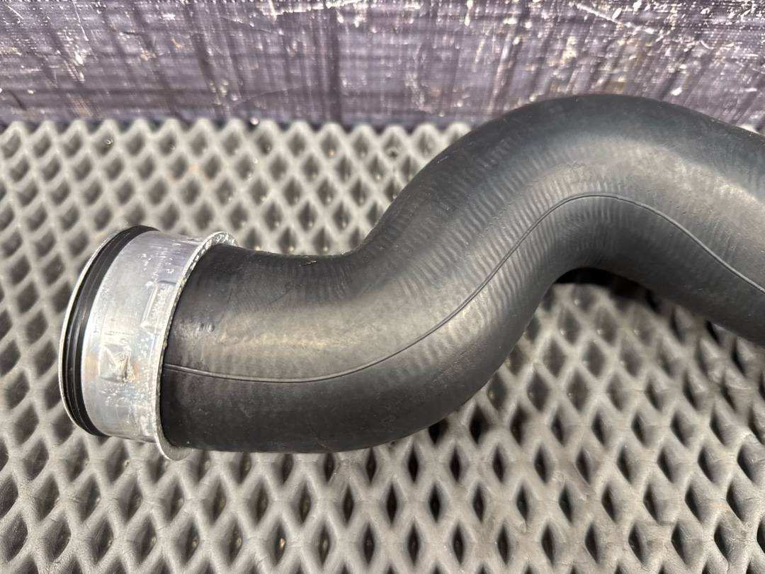 Патрубок интеркуллера, 1560 рублей, Красноярск