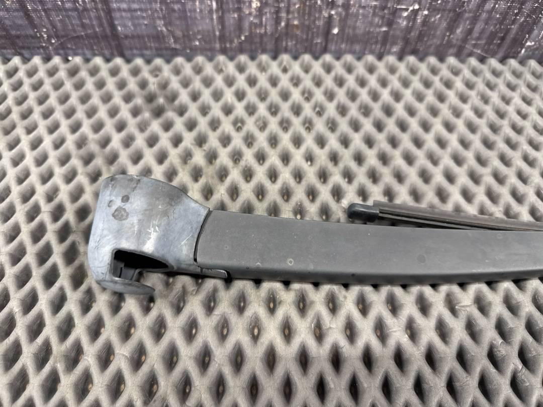 Дворник, 1720 рублей, Красноярск