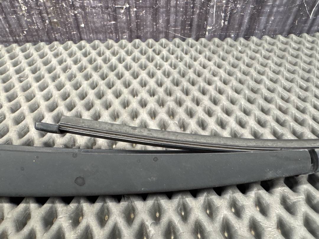 Дворник, 1720 рублей, Красноярск