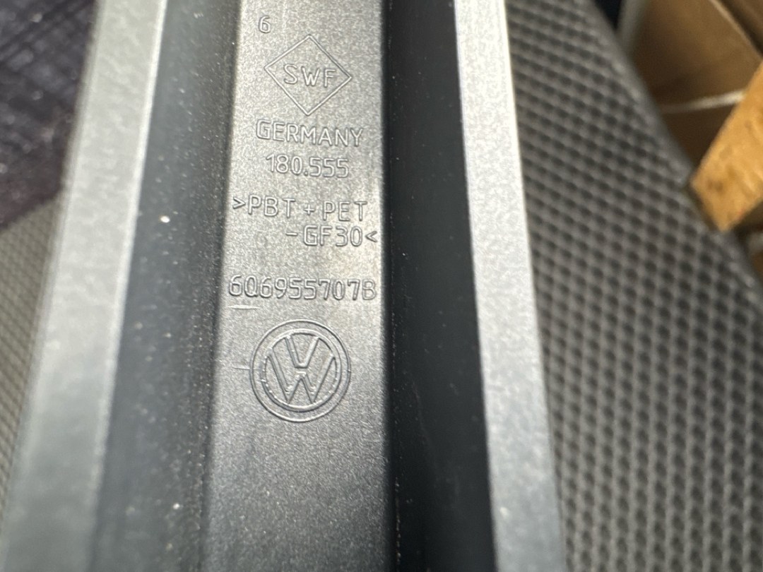 Дворник, 1720 рублей, Красноярск