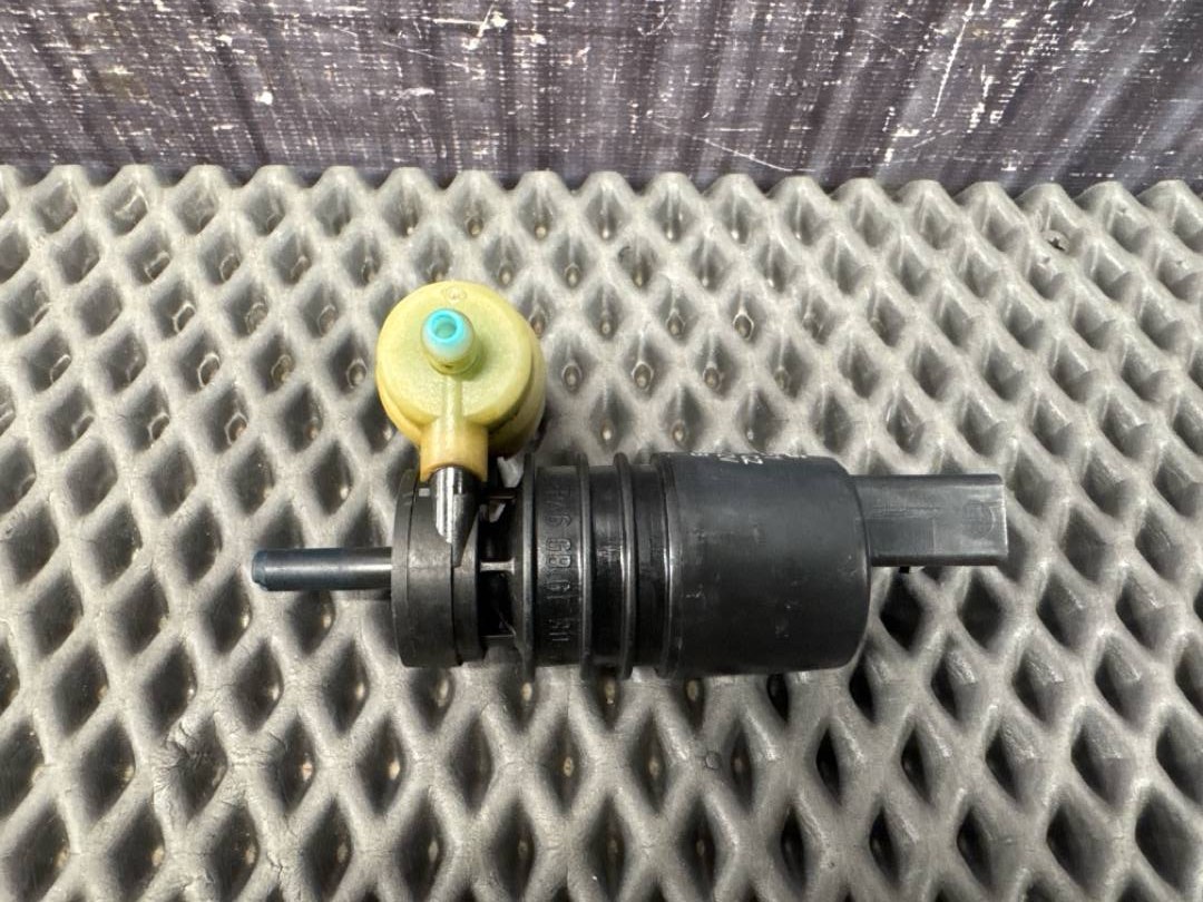 Мотор бачка стеклоомывателя, 980 рублей, Красноярск