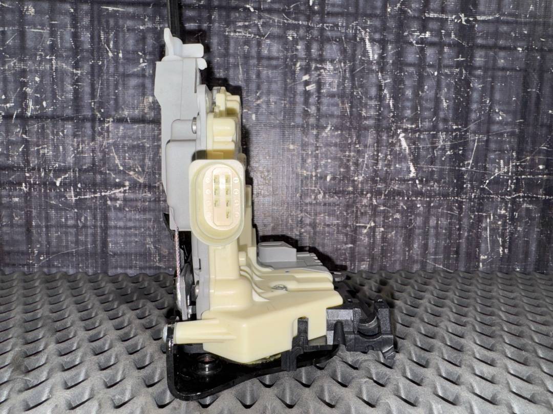 Замок двери, 1570 рублей, Красноярск