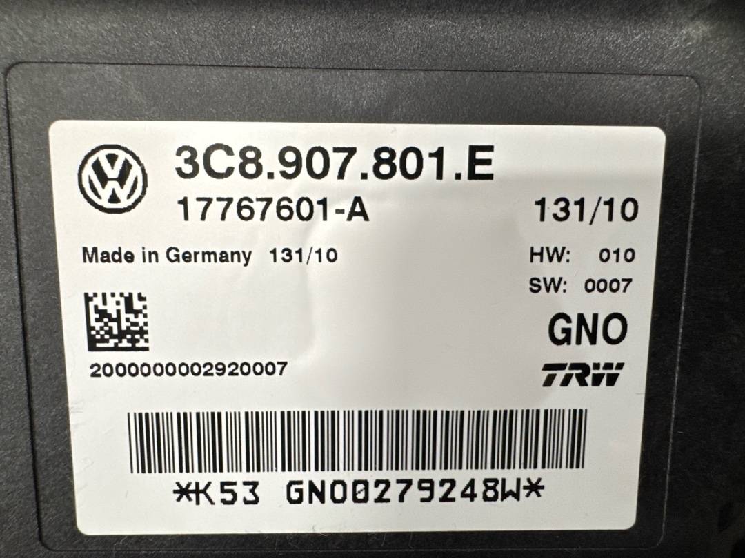 Блок управления парковочным тормозом, 3860 рублей, Красноярск