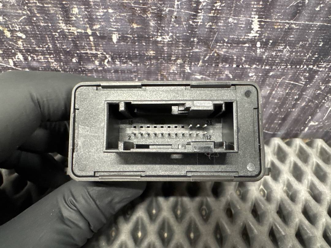 Блок управления адаптивным освещением, 2560 рублей, Красноярск