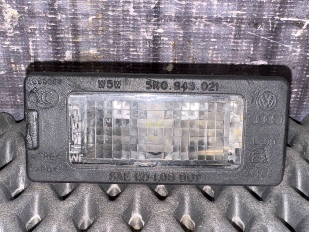 Плафон подсветки номера, 630 рублей, Красноярск