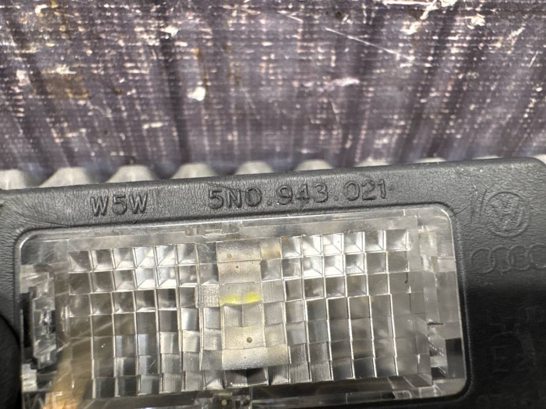 Плафон подсветки номера, 630 рублей, Красноярск