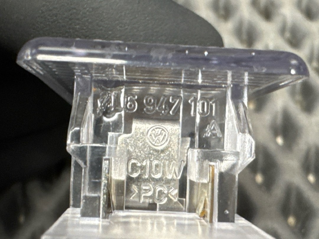 Плафон салона, 360 рублей, Красноярск