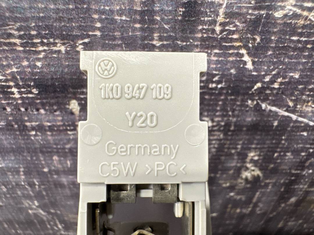 Плафон салона, 360 рублей, Красноярск