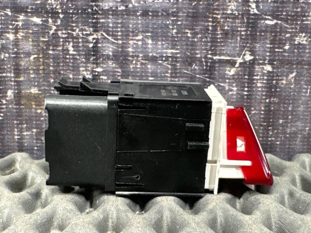 Кнопка аварийной остановки, 890 рублей, Красноярск