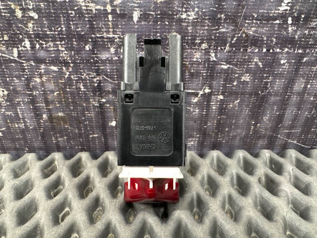 Кнопка аварийной остановки, 890 рублей, Красноярск