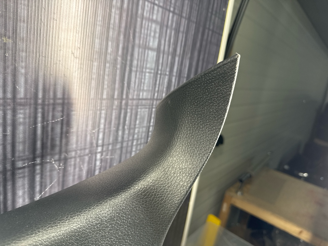 Обшивка крышки багажника, 1880 рублей, Красноярск