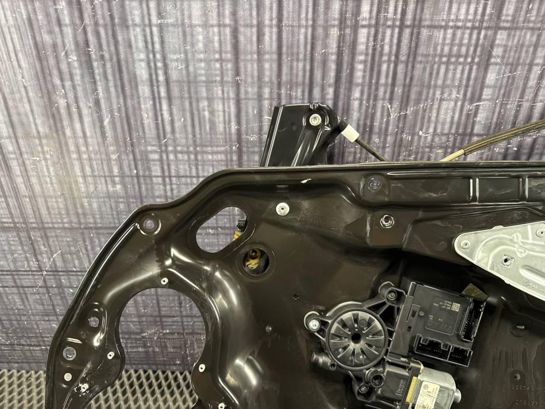 Стеклоподъемник, 2860 рублей, Красноярск