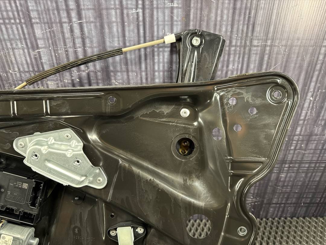 Стеклоподъемник, 2860 рублей, Красноярск