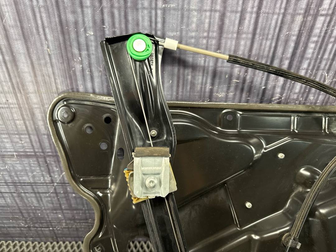 Стеклоподъемник, 2860 рублей, Красноярск