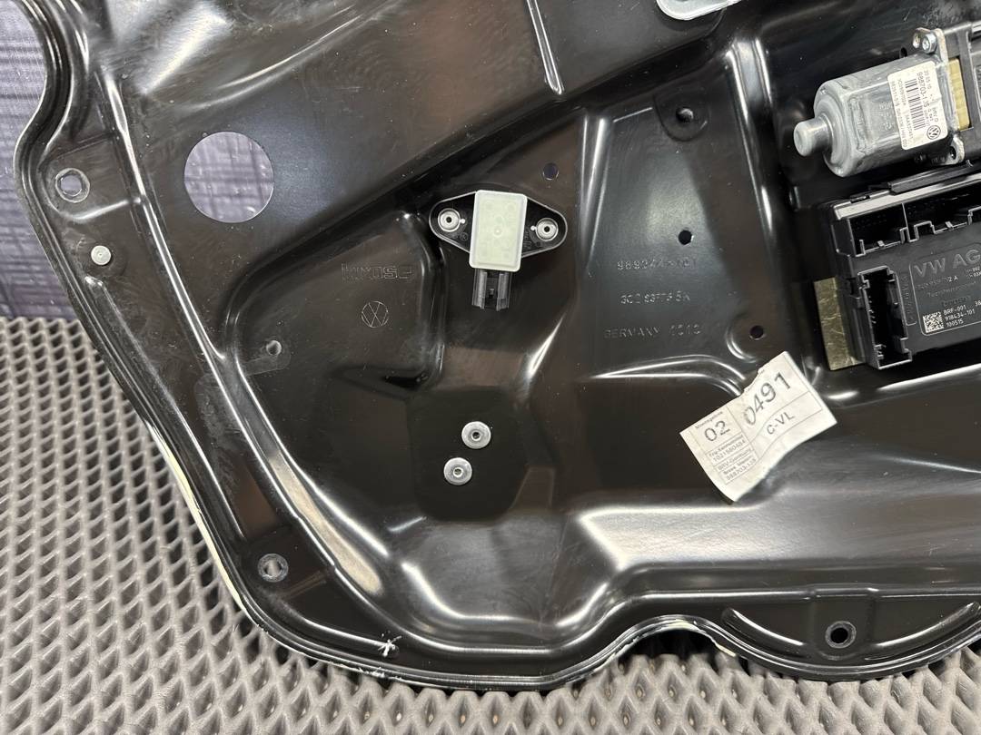 Стеклоподъемник, 2860 рублей, Красноярск