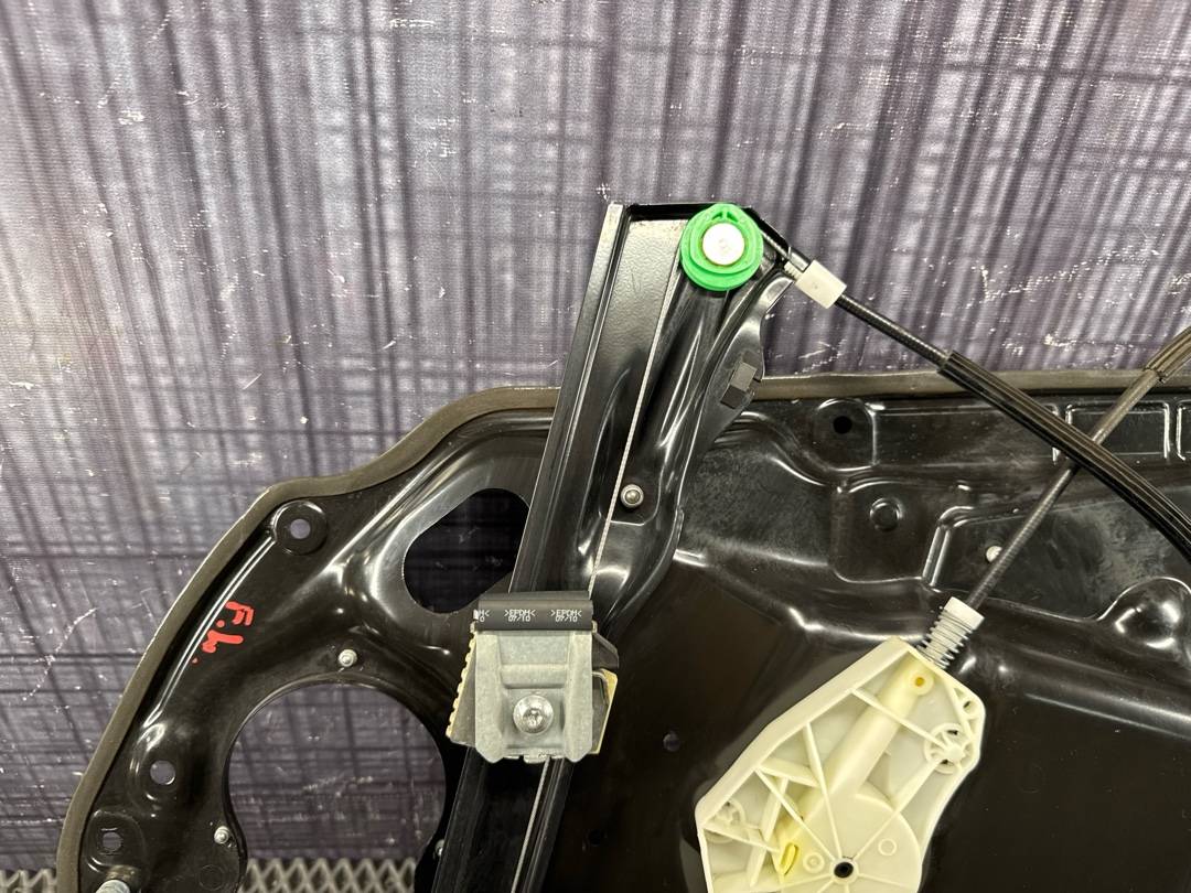 Стеклоподъемник, 2860 рублей, Красноярск