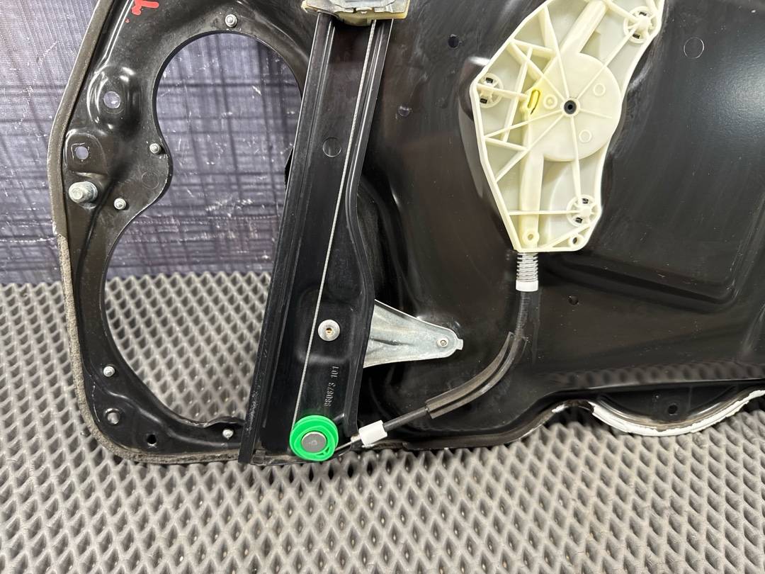 Стеклоподъемник, 2860 рублей, Красноярск