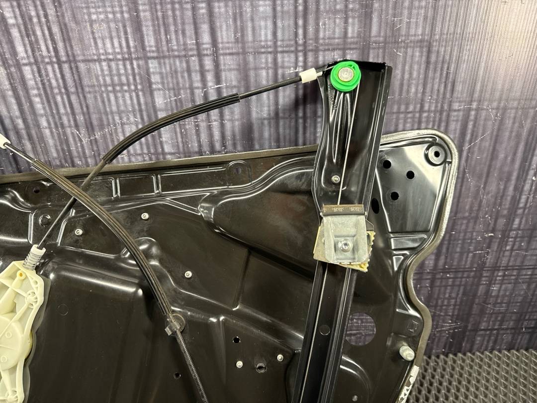 Стеклоподъемник, 2860 рублей, Красноярск