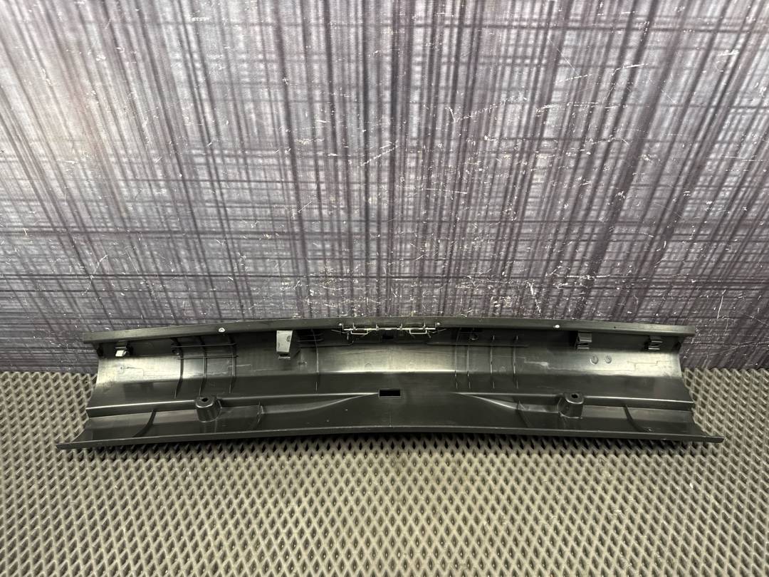 Пластик багажника, 1980 рублей, Красноярск