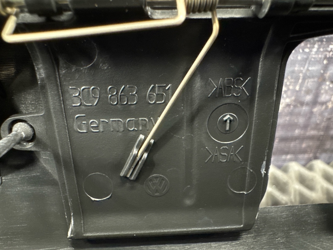 Пластик багажника, 1980 рублей, Красноярск