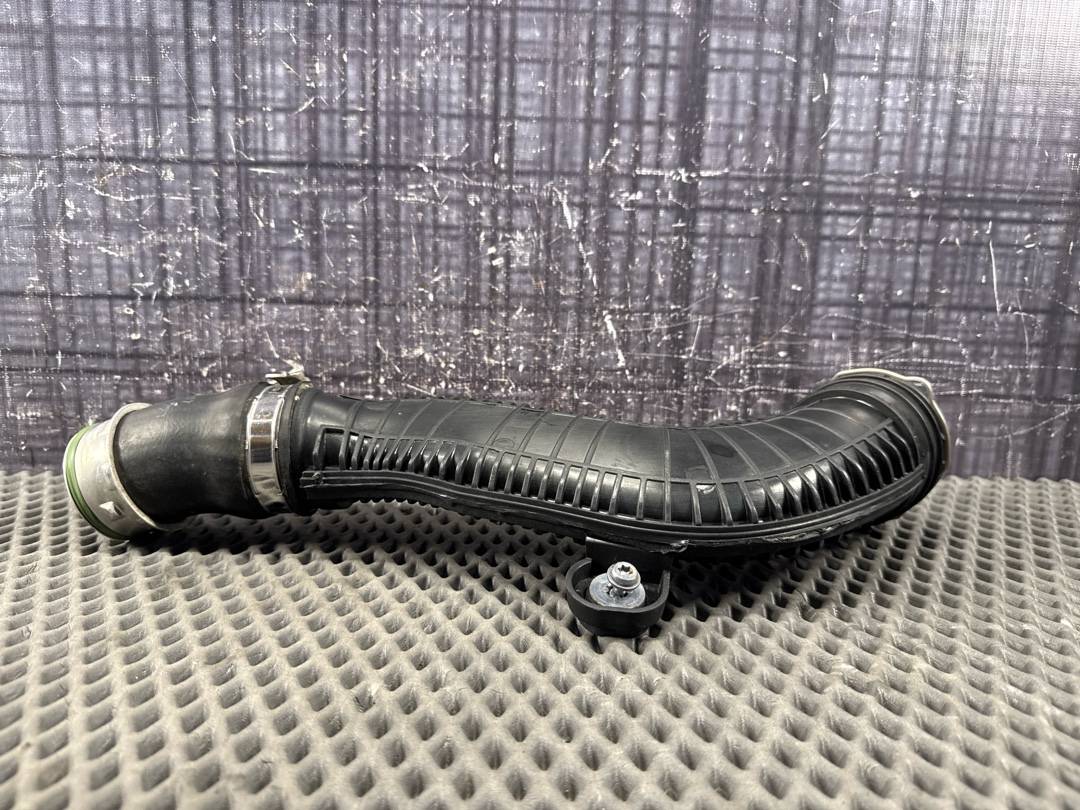 Патрубок интеркуллера, 2540 рублей, Красноярск