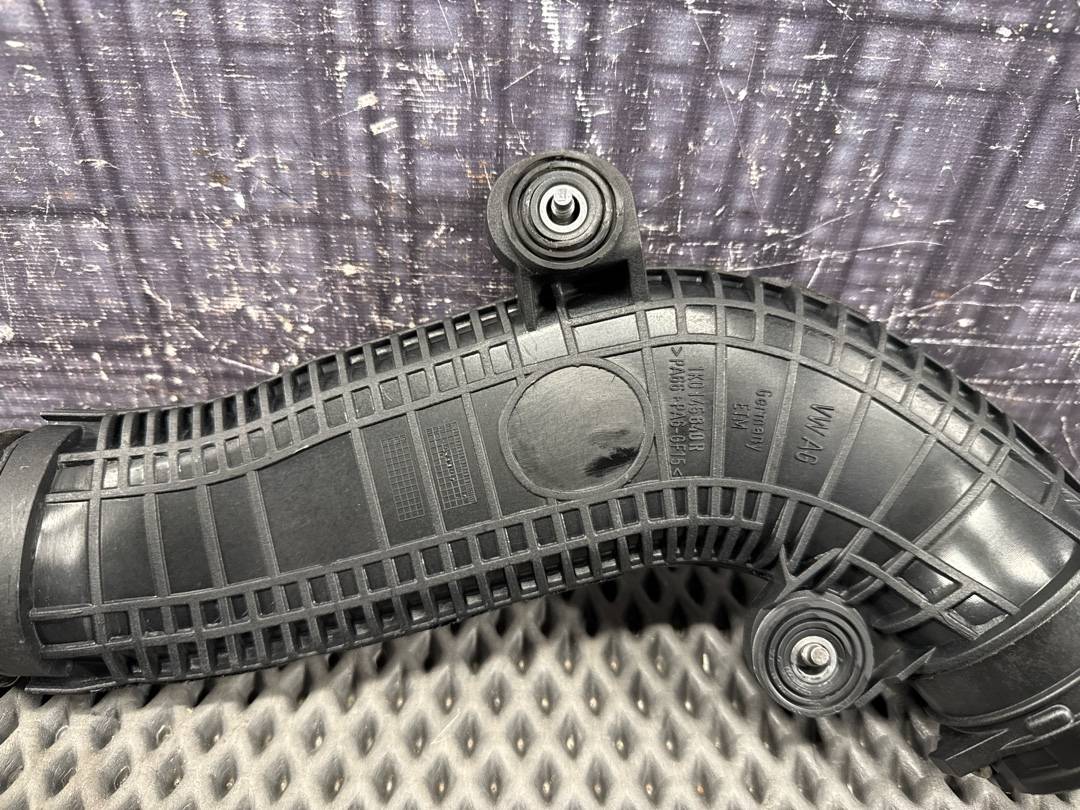 Патрубок интеркуллера, 2540 рублей, Красноярск