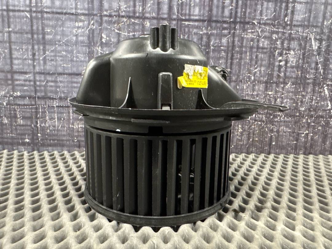 Мотор печки, 4570 рублей, Красноярск