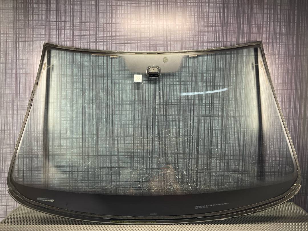 Стекло лобовое, 9620 рублей, Красноярск