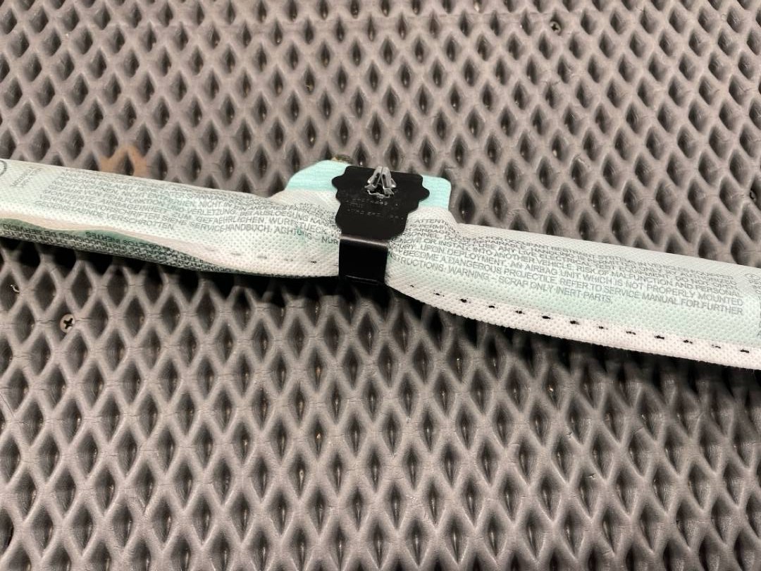 Подушка безопасности, 1460 рублей, Красноярск