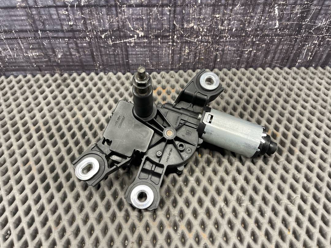 Мотор стеклоочистителя, 2860 рублей, Красноярск