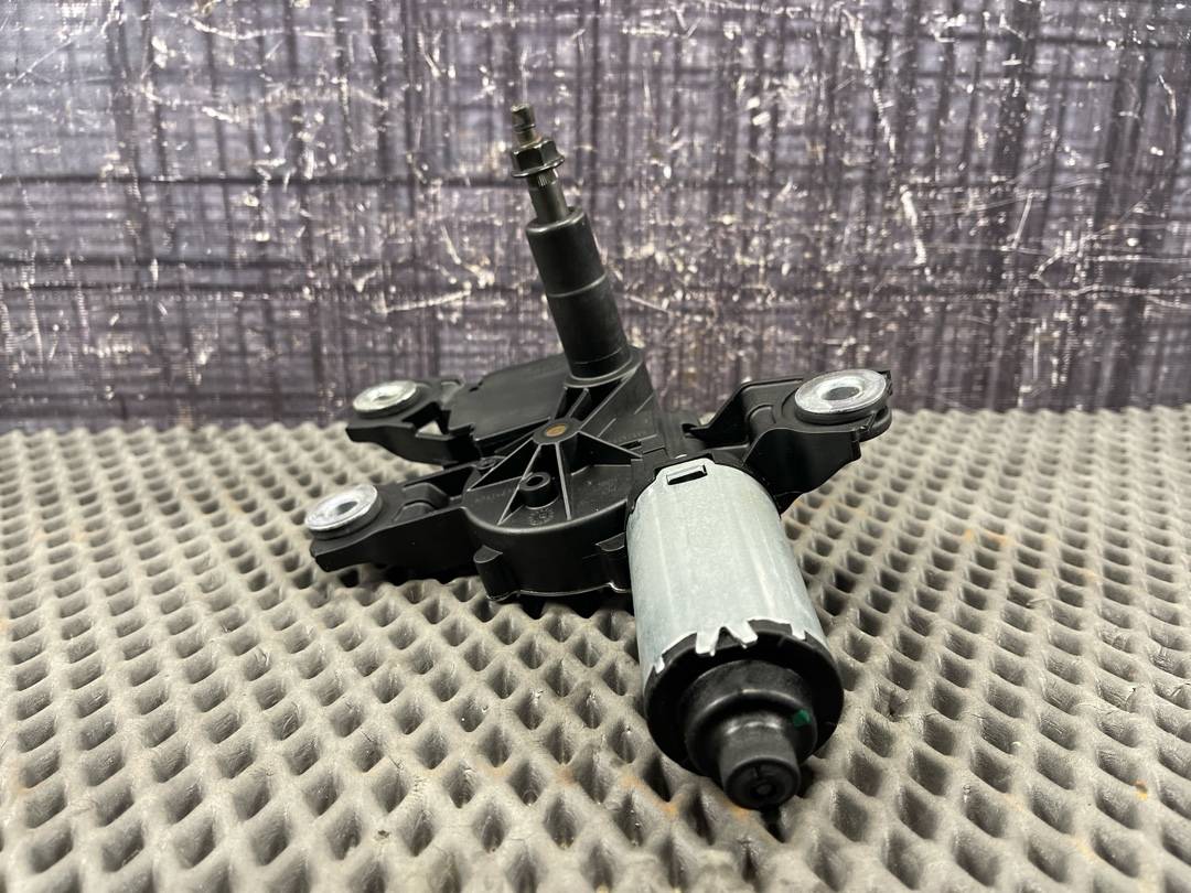 Мотор стеклоочистителя, 2860 рублей, Красноярск