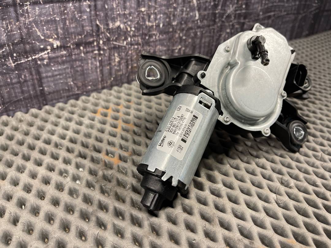 Мотор стеклоочистителя, 2860 рублей, Красноярск