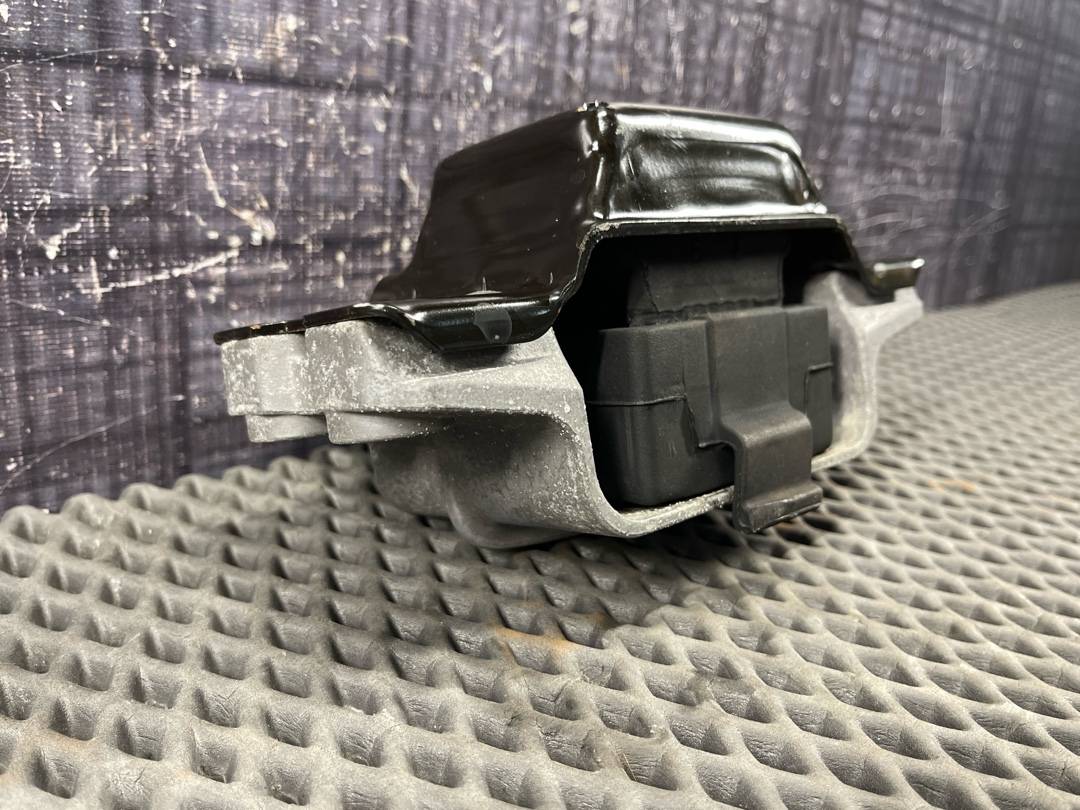 Подушка КПП, 3940 рублей, Красноярск