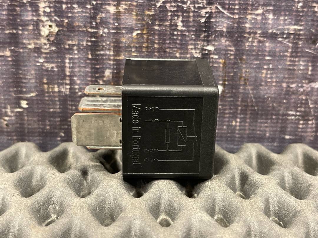 Реле, 620 рублей, Красноярск