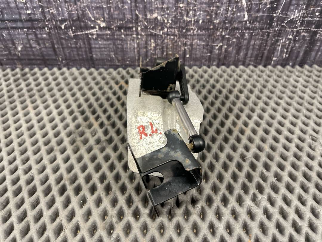 Датчик уровня подвески, 3070 рублей, Красноярск