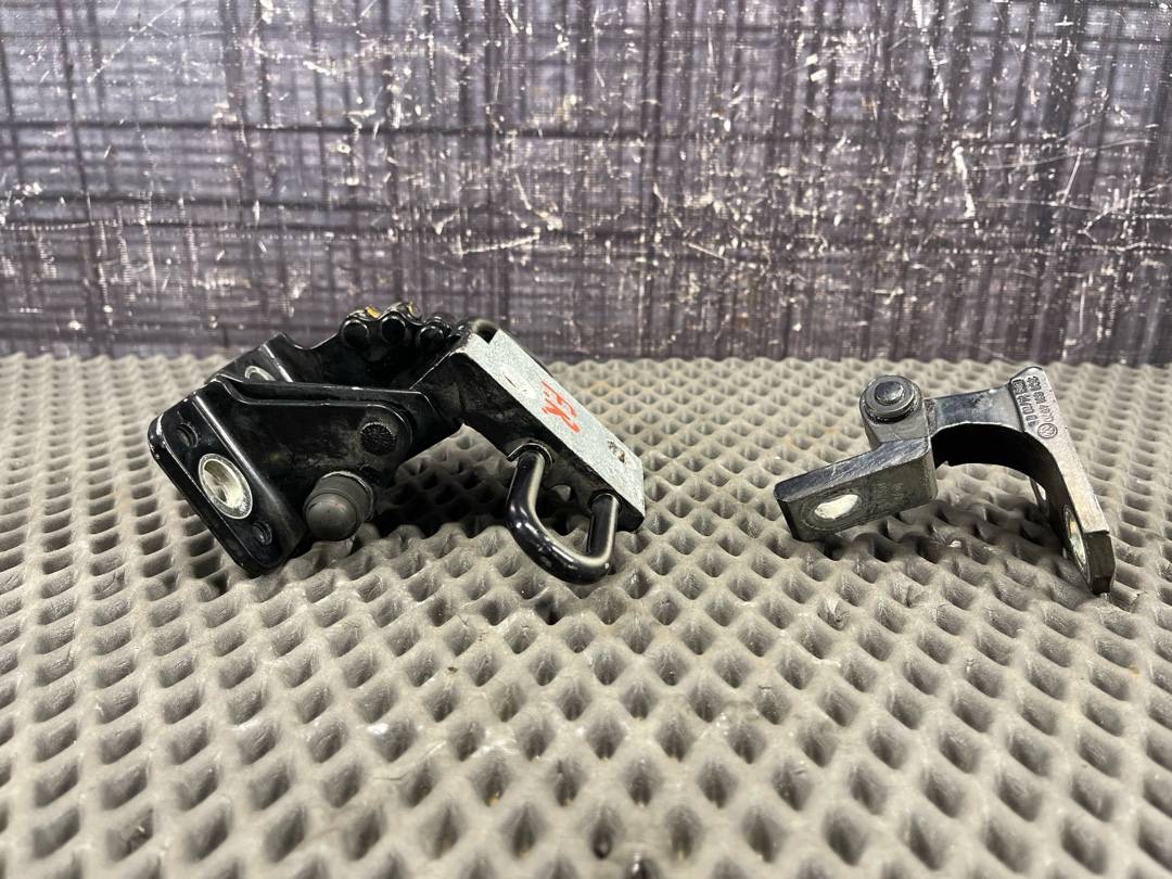 Петля двери, 4890 рублей, Красноярск